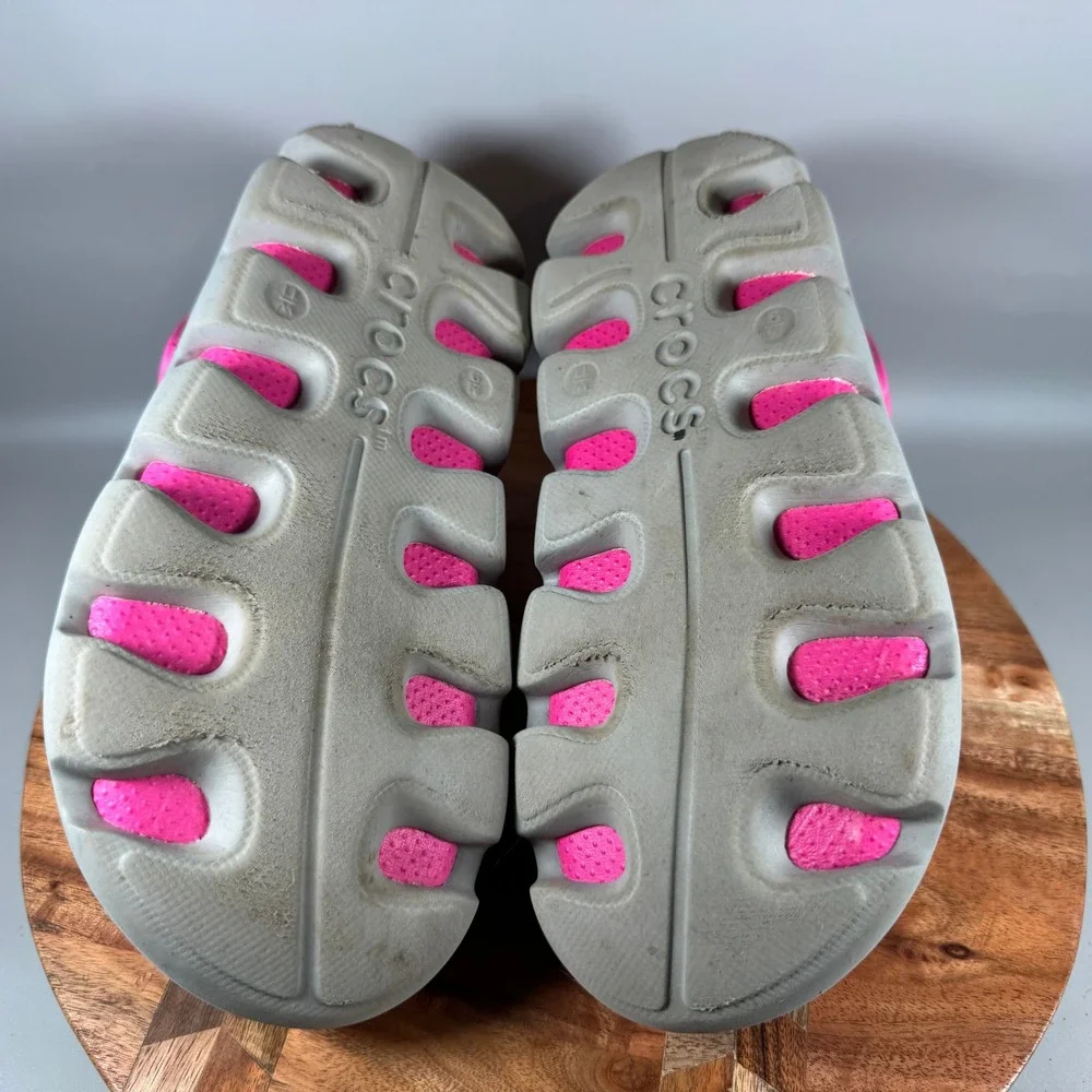CROCS very good